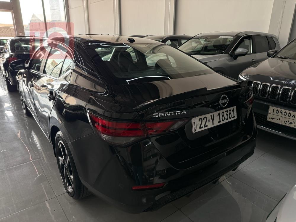 نیسان سێنترا